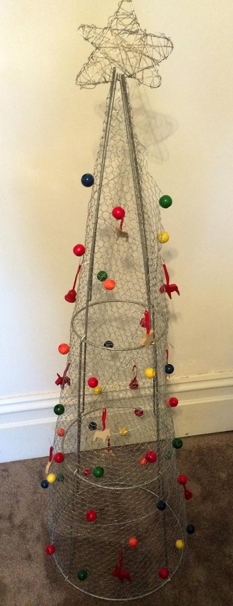 Stainless Steel Hexagonal Netting Christmas Tree