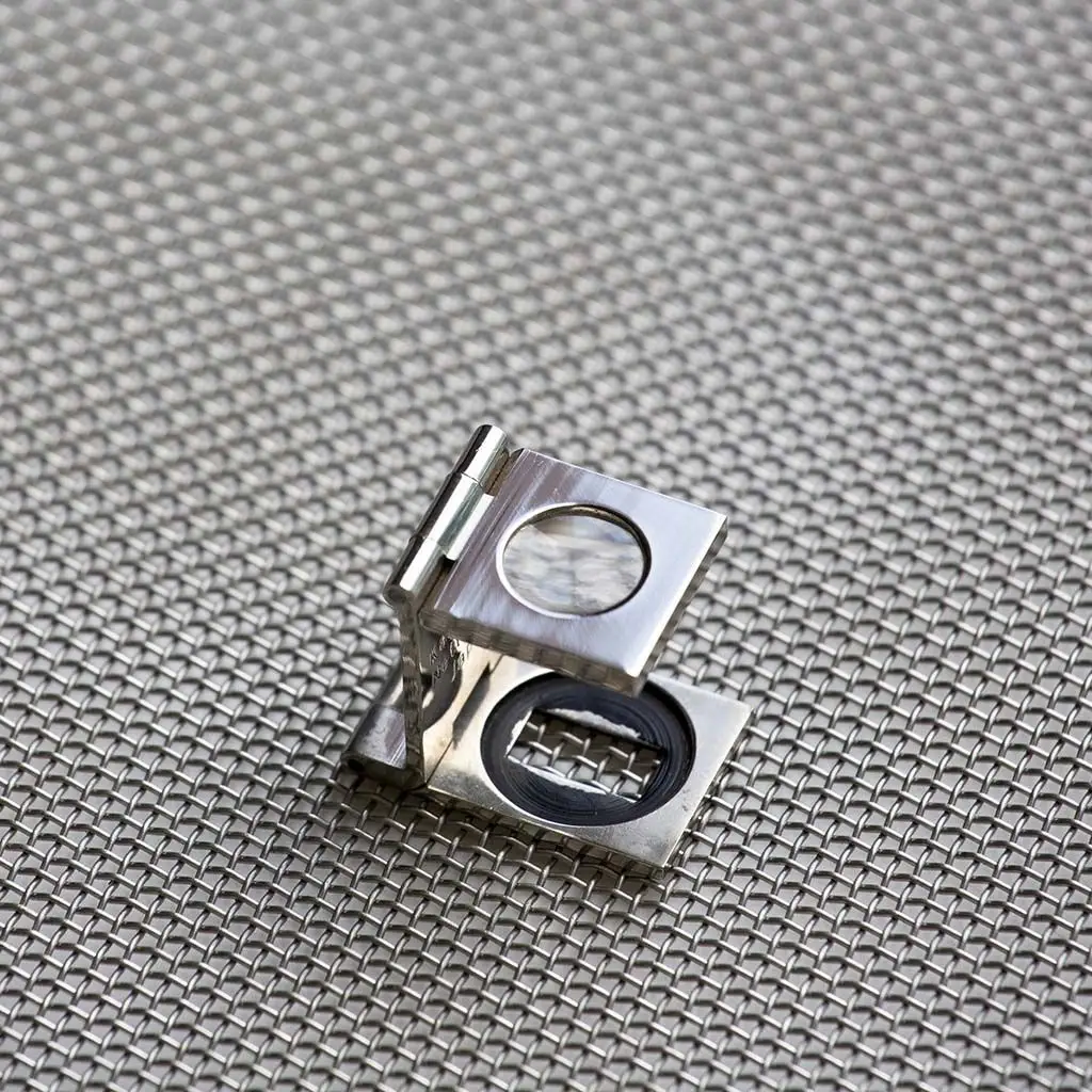 stainless steel woven mesh category 3 Folding Pocket Magnifier
