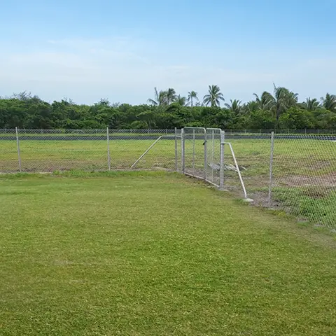 stainless steel chainlink fencing airport Stainless Steel Chainlink Fence at Airport